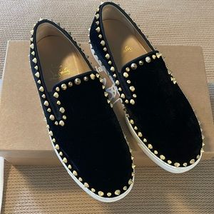 Christian Louboutin pix boat woman flat velvet spikes size 38 slip on
